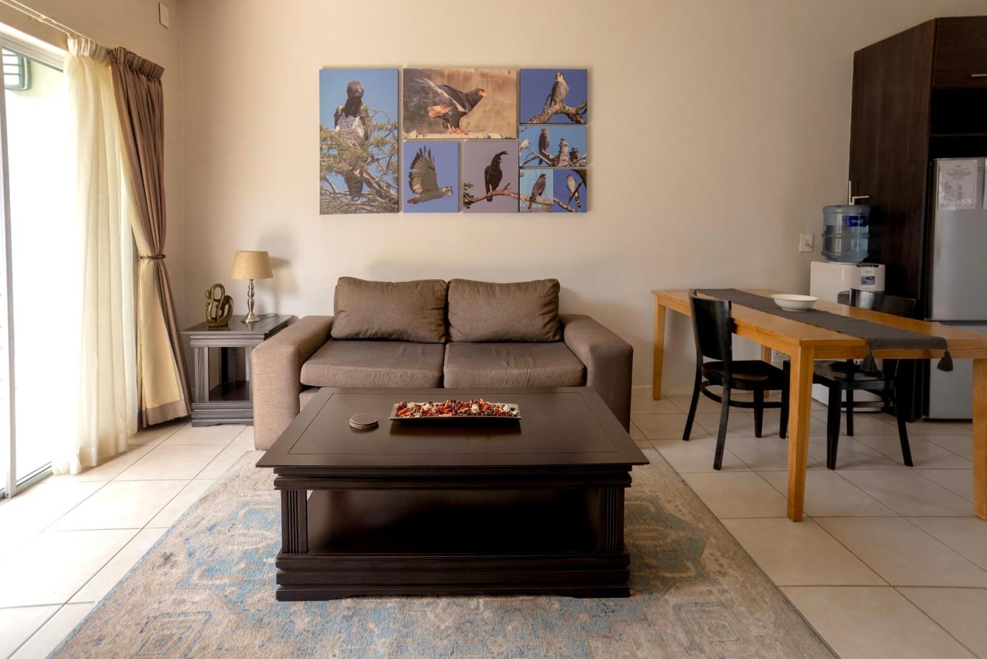 Apartments @ 125 哈博罗内 外观 照片